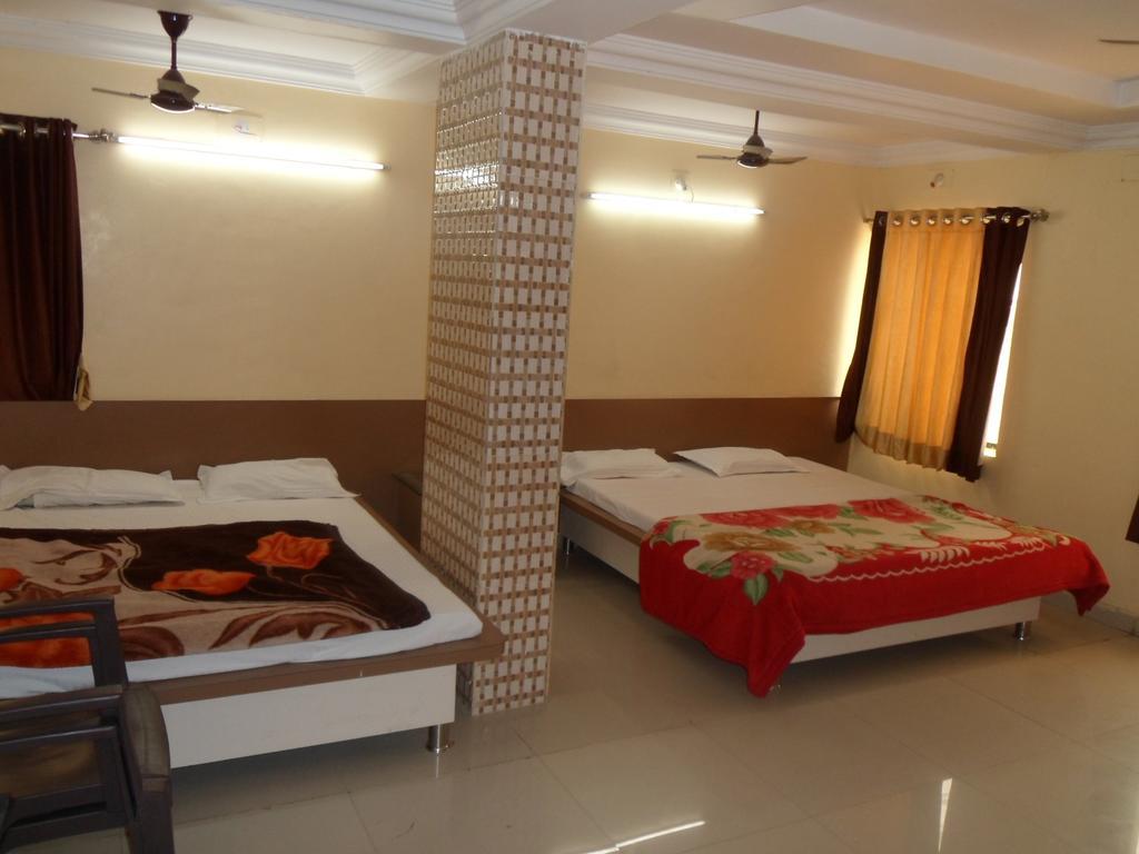 Hotel Raj Palace Dwārka Pokój zdjęcie